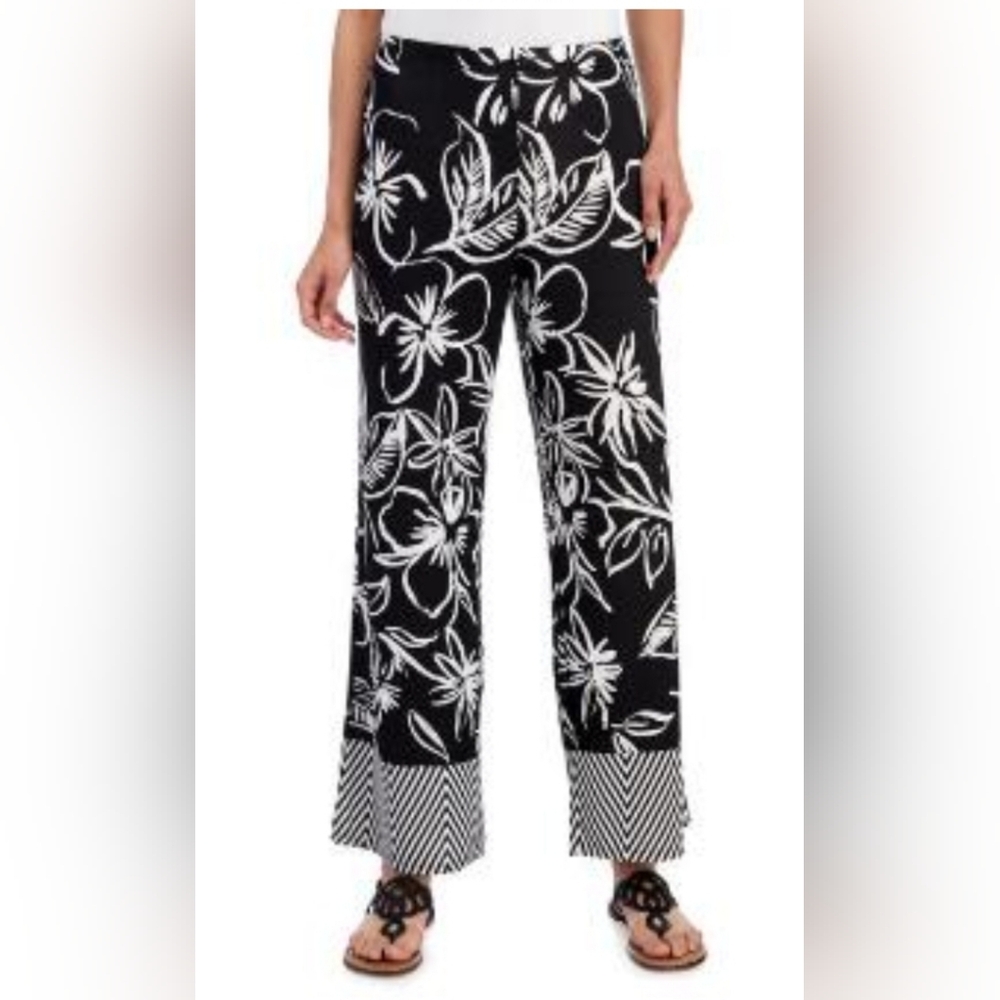 Petite Medium Melissa Paige Black And White Floral Chevron Pant
